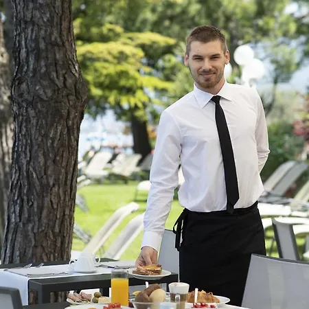 Du - Relax Attitude 4* 布雷佐内加尔达